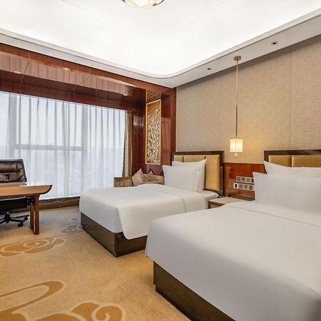 Chengdu Cynn Hotel ภายนอก รูปภาพ